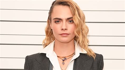 cara delevingne absturz|Cara Delevingne: Warum die mediale “Sorge” um。